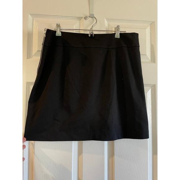 Banana Republic Black Pencil Skirt size 14 - Picture 2 of 10